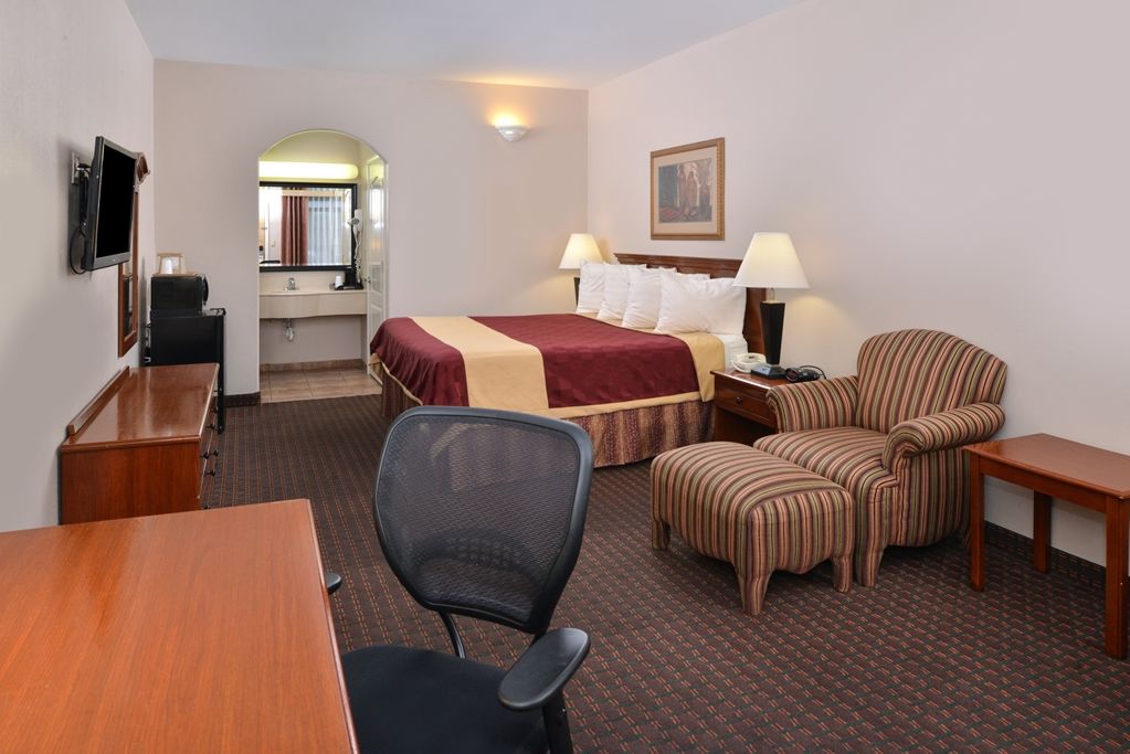 Americas Best Value Inn & Suites San Benito Rom bilde